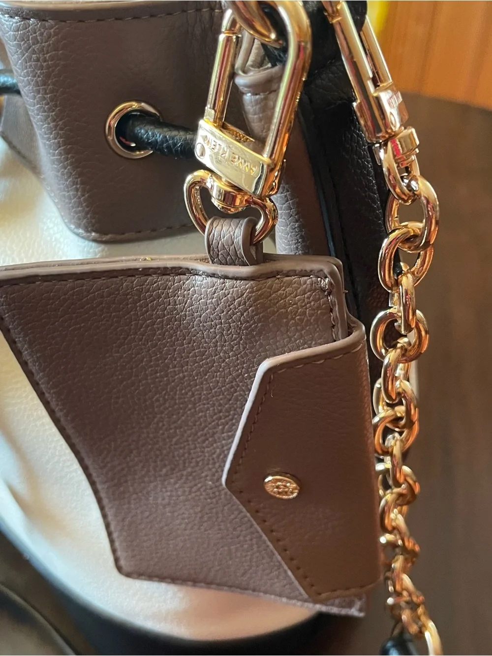 ANNE KLEIN Colorblock Bucket Bag Crossbody Shoulder Purse Drawstring Card Holder